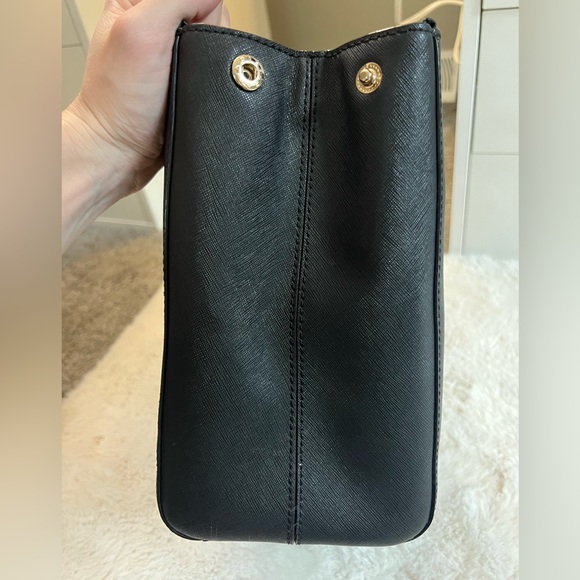 Kate Spade Tote - Picture 13 of 16